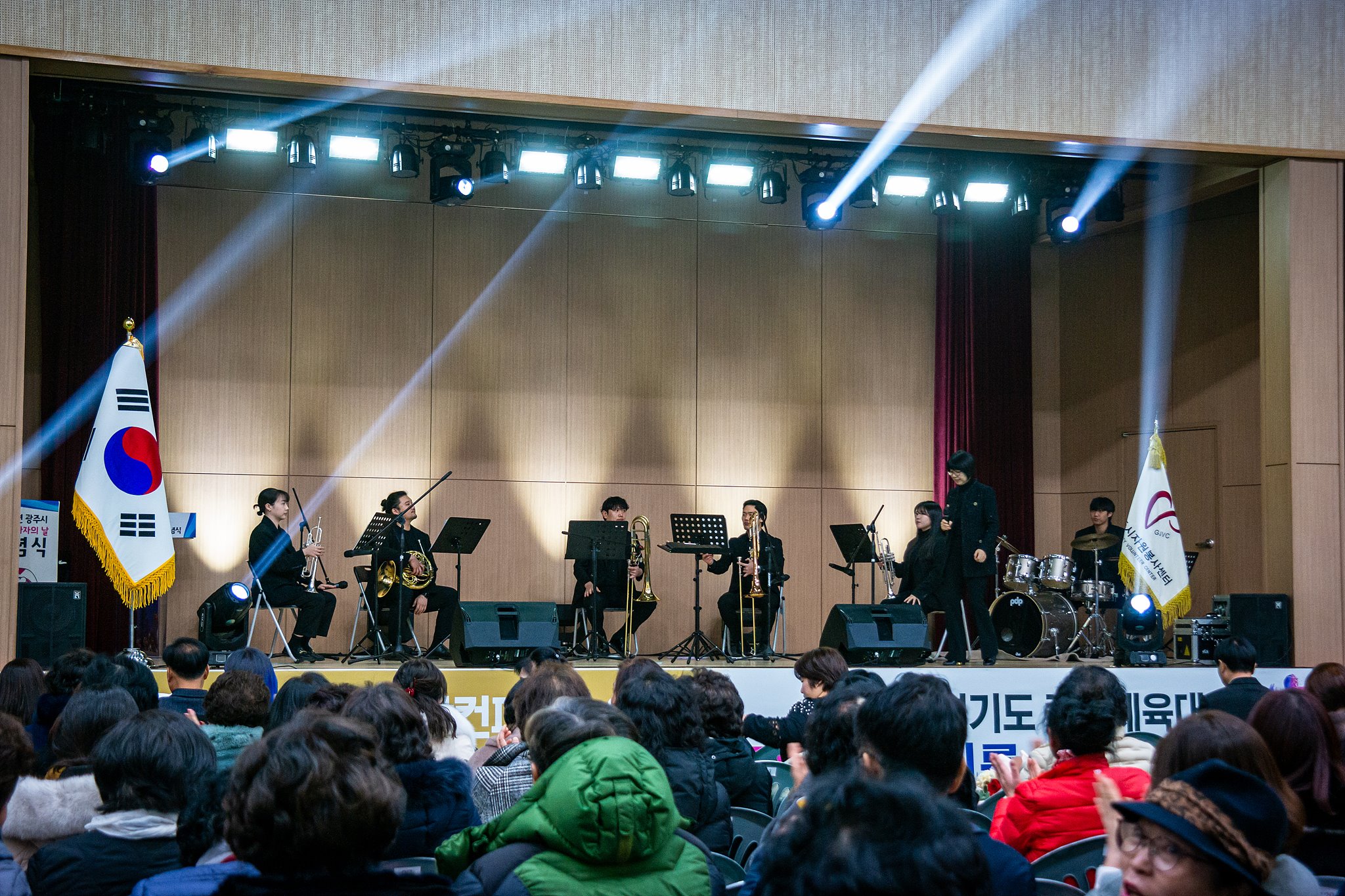 20231130 NX300 광주시자원봉사자의날기념식-101s.jpg